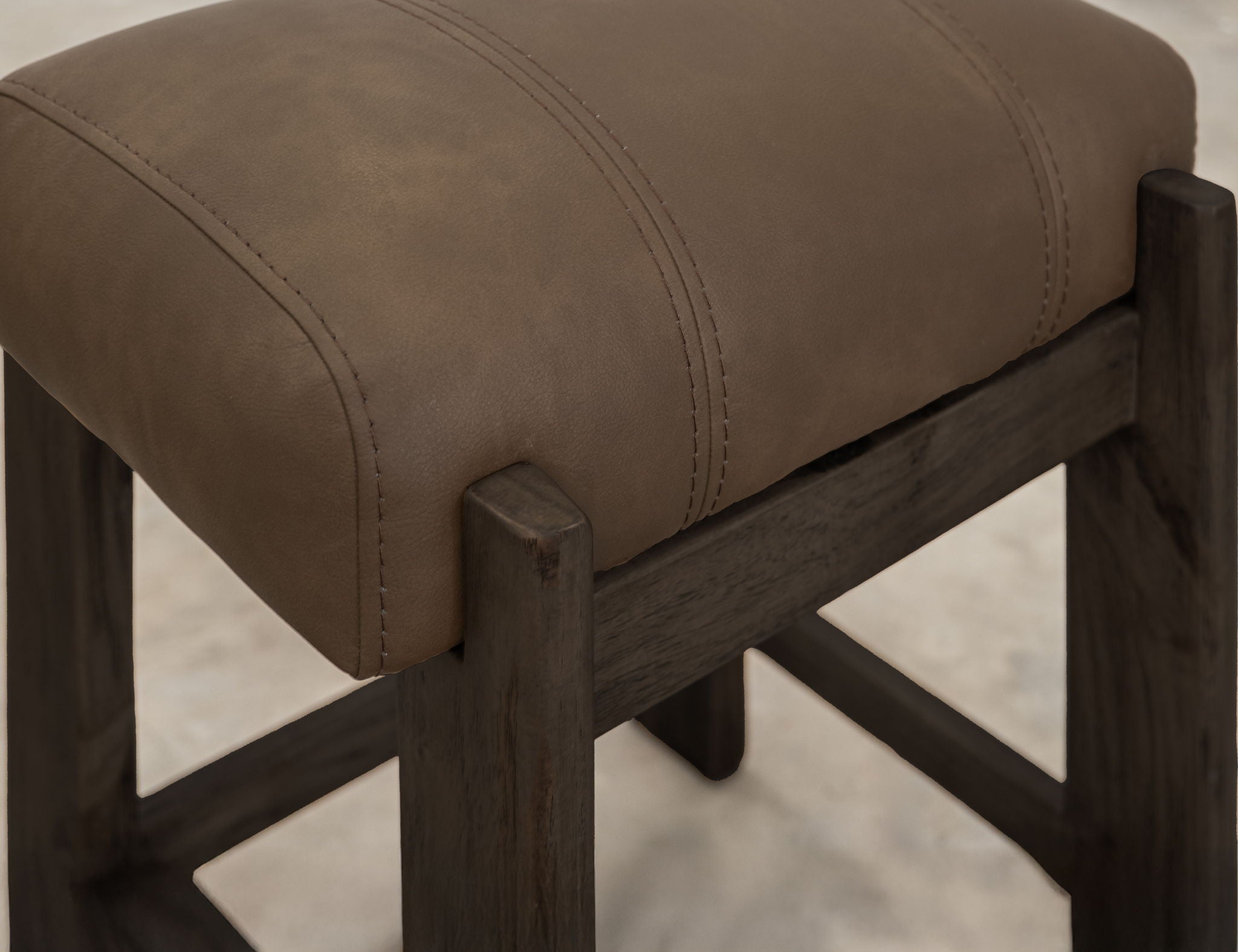 Balam - Backless Stool
