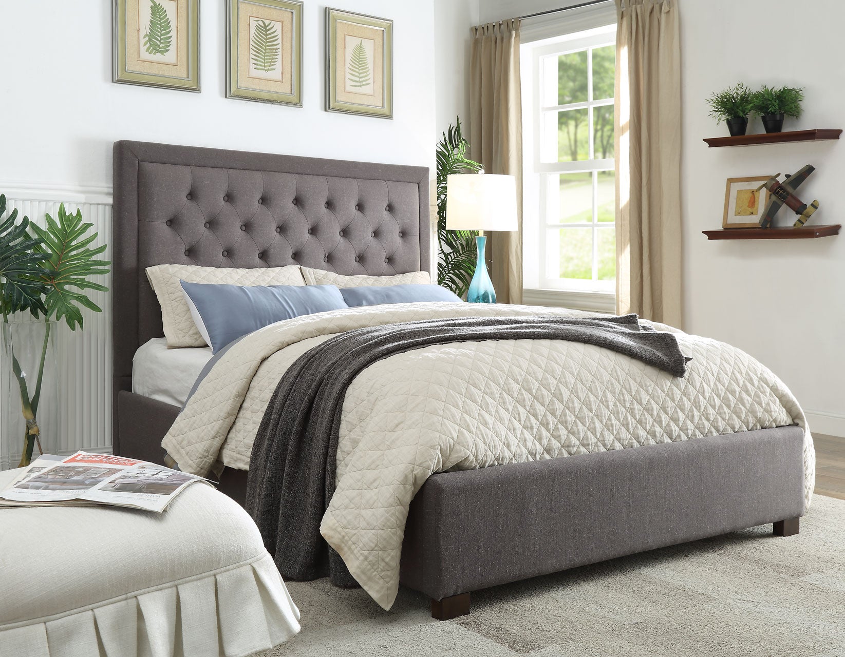 Isadora Platform Bed, Gray