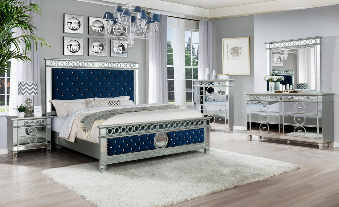 White and clearance mirrored bedroom furniture