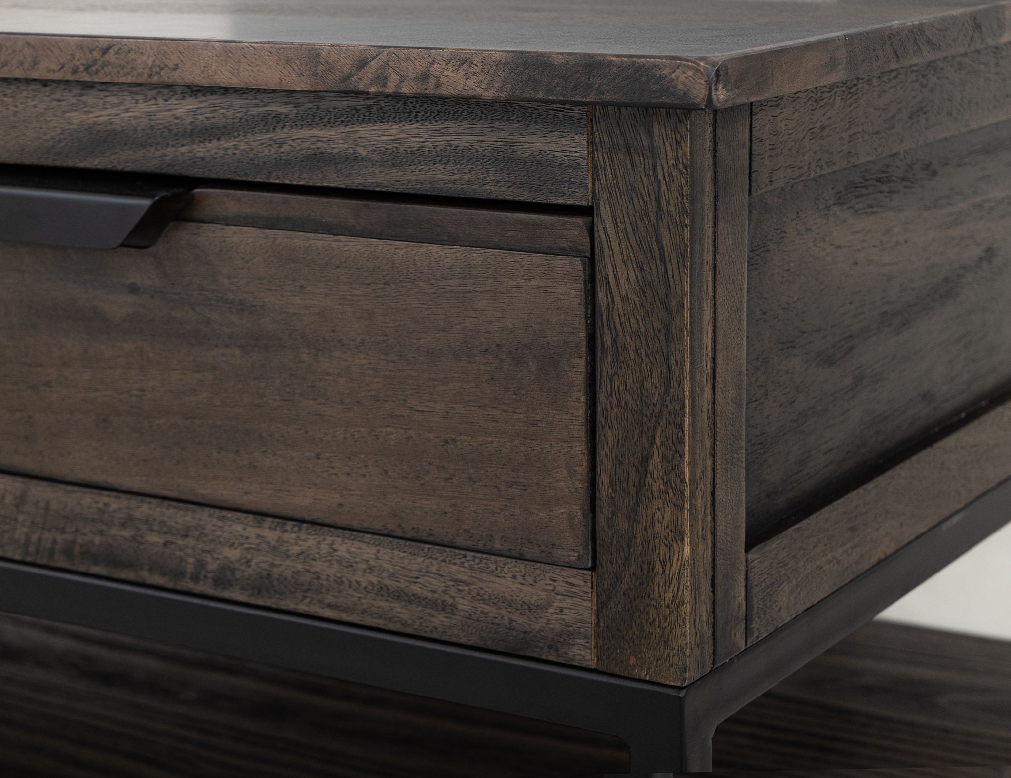 Mita - Cocktail Table