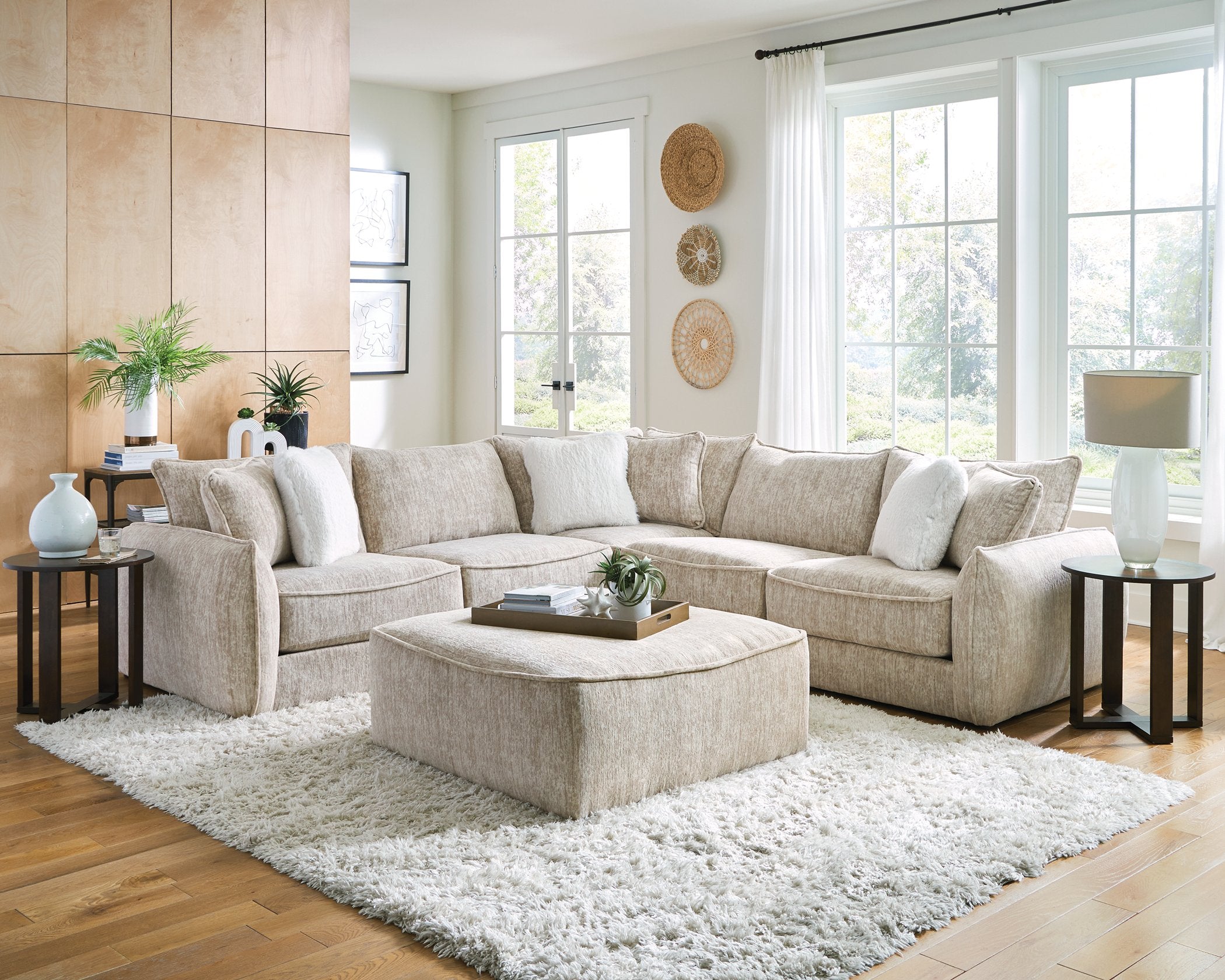 2306 Bucktown Parchment Sectional by Catnapper - Made In The USA!