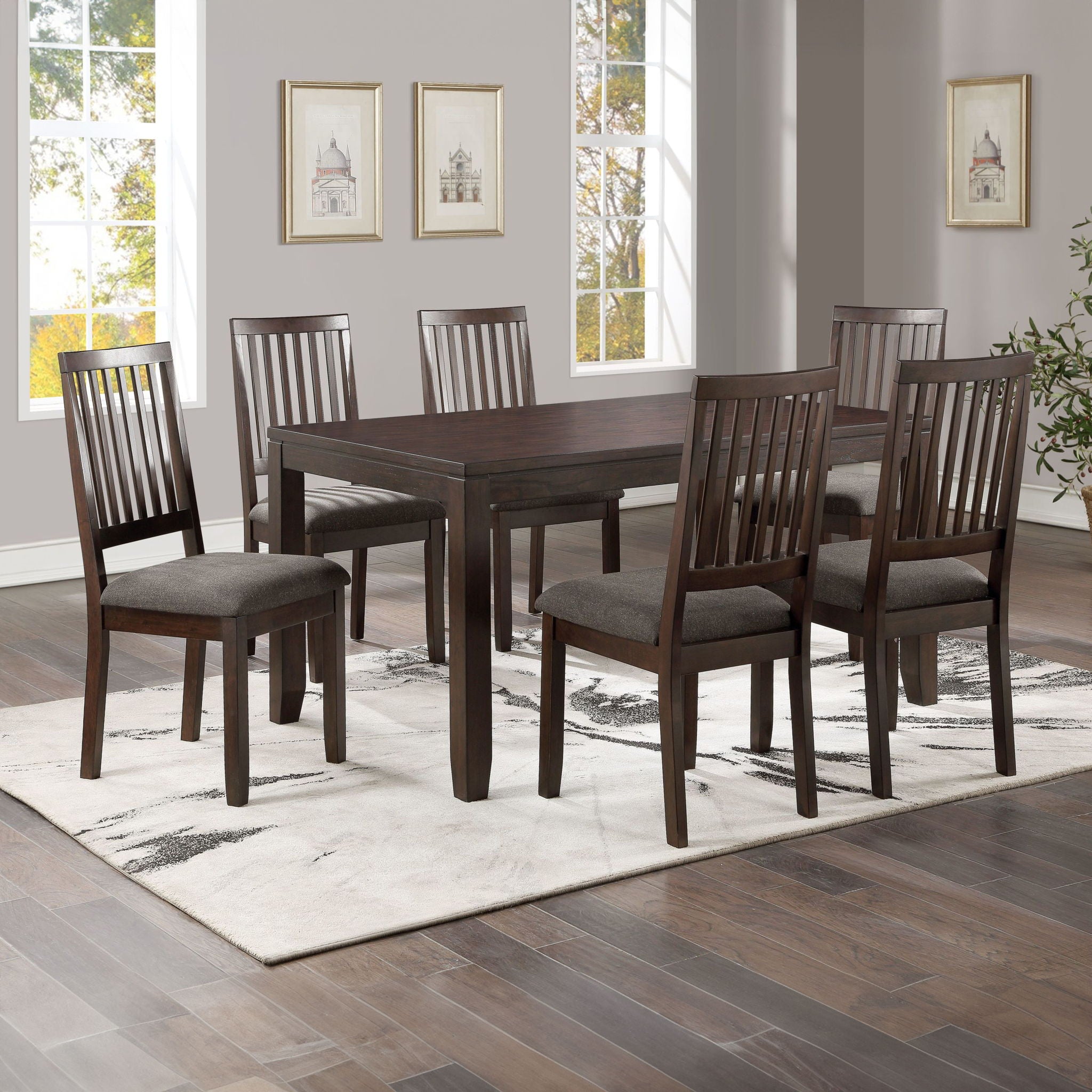 Yorktown - Dining Set