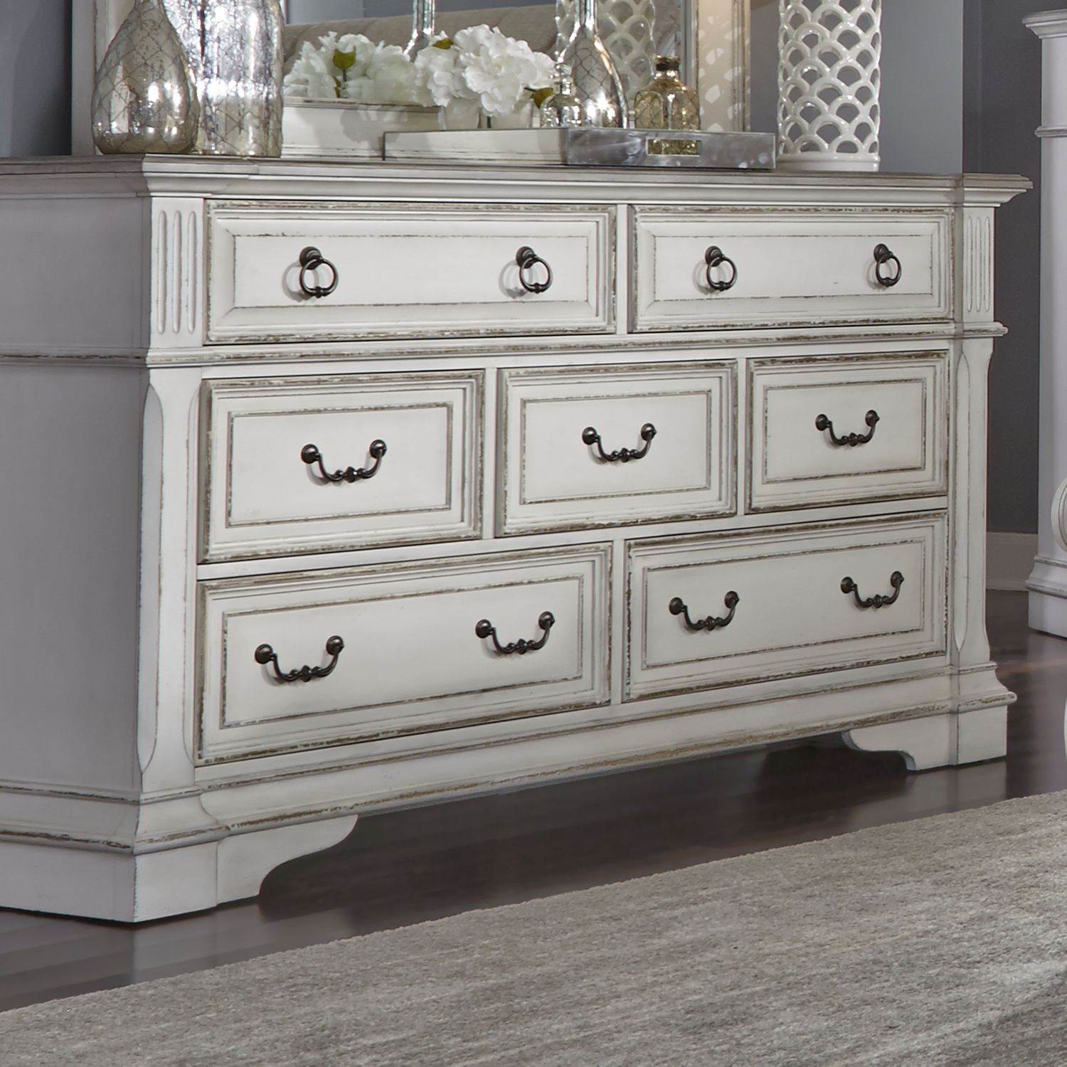 Abbey Park 520-BR Panel Bedroom Collection from Liberty Furniture